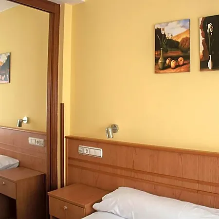 Alda Estacion Hotel 2*